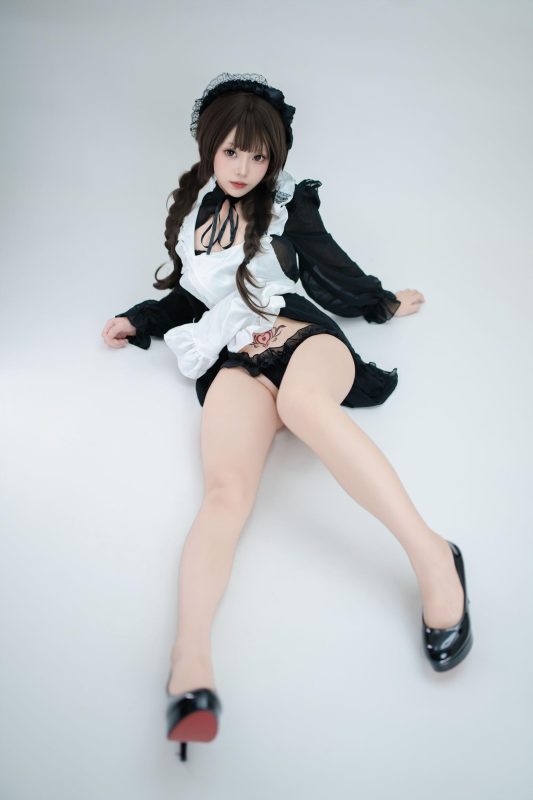 Bangni邦尼 - 枪械女仆写真集下载 [68P 6V] 高清Cos图包-costujun
