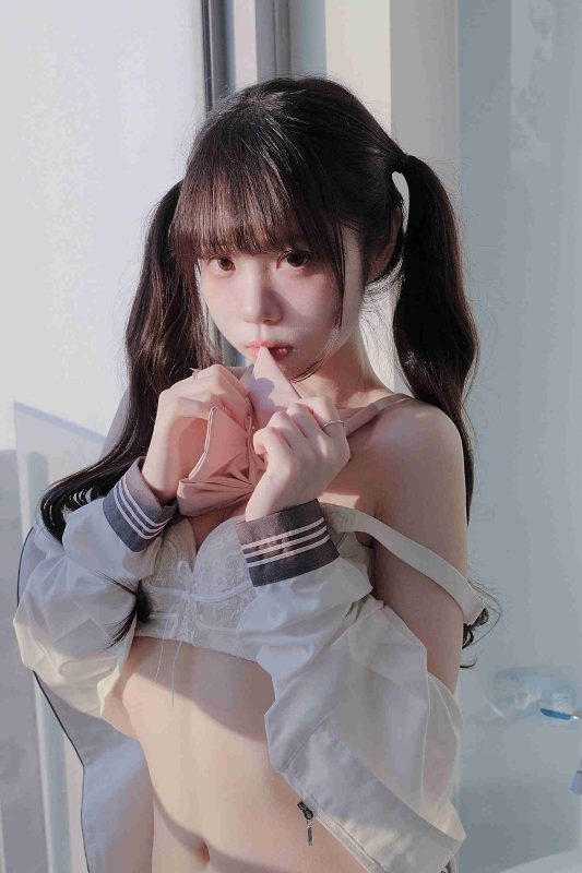 可可小白兔-放课后的私人时间-[54P] 可爱双马尾-costujun