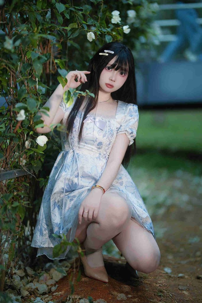 洛桑w伊梓 - 春夏之交 [45P] 绝美田园风