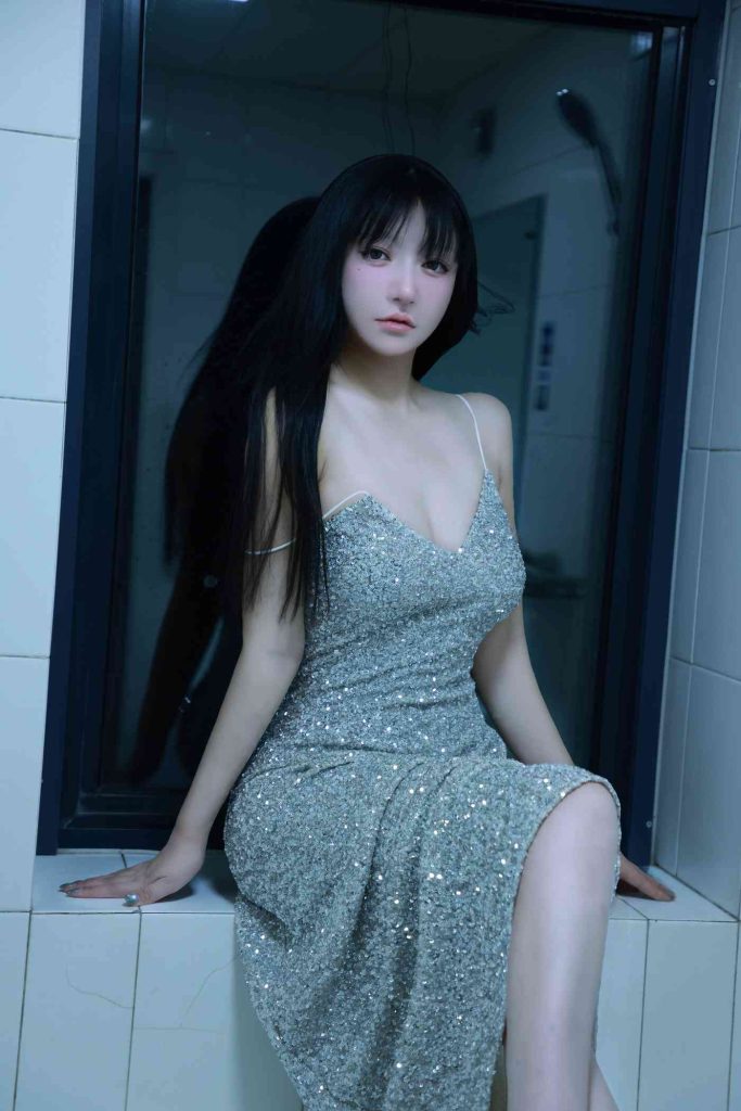 韩熙子Hayley-浴室月光